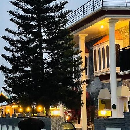 Republika Central Mansehra エクステリア 写真