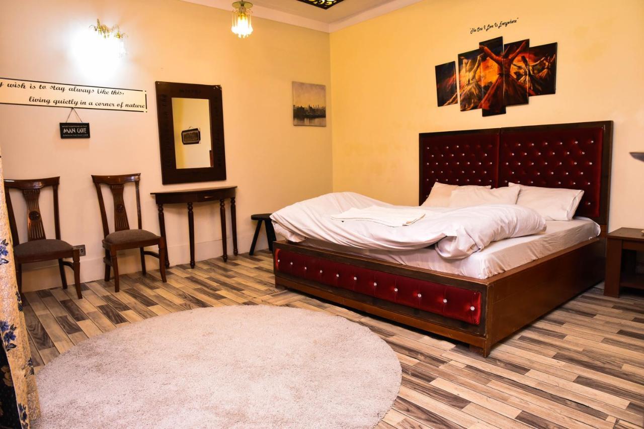 Republika Central Mansehra エクステリア 写真