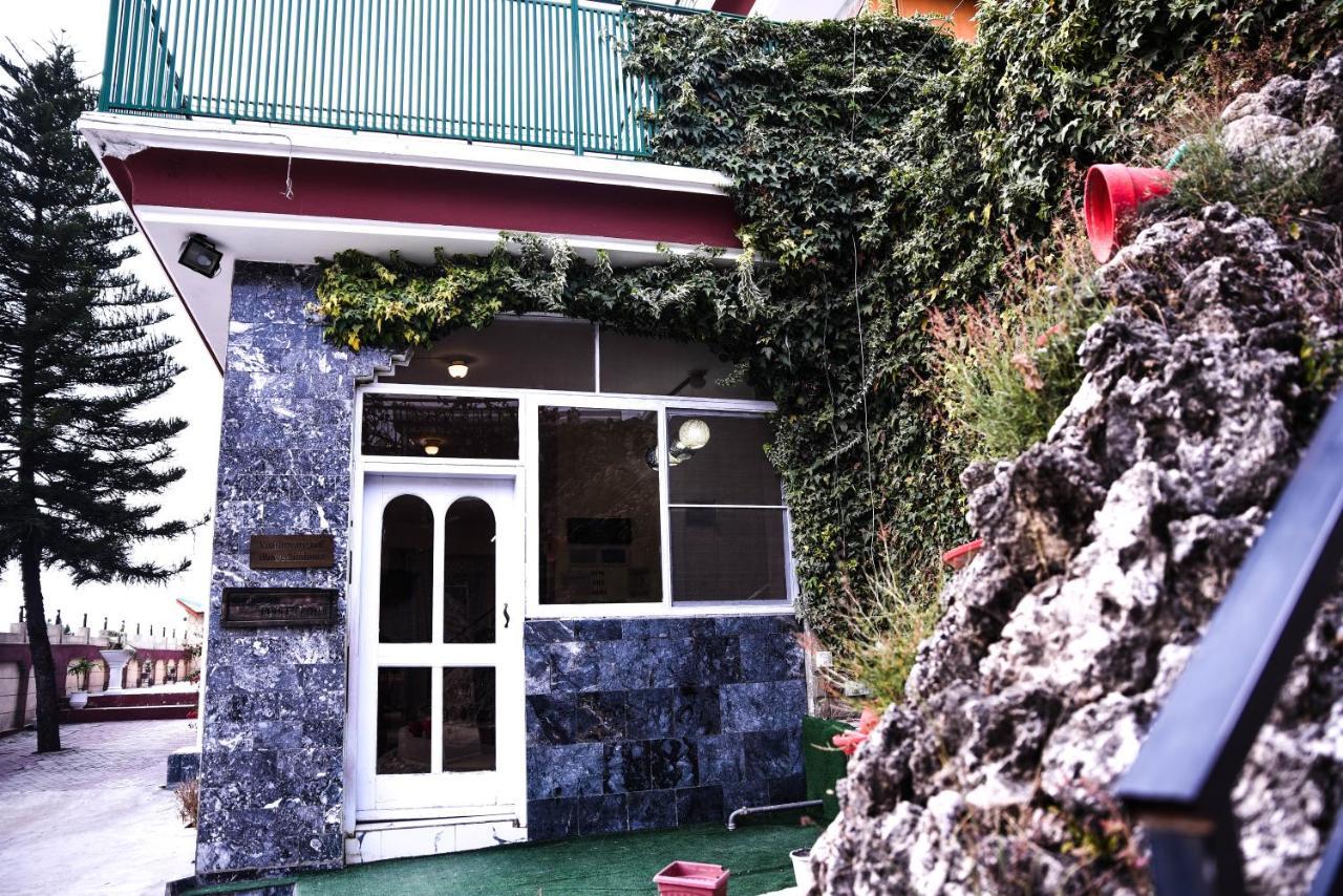 Republika Central Mansehra エクステリア 写真